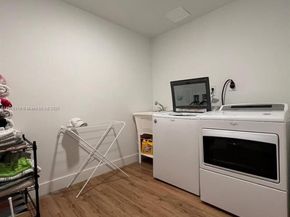 808 SW 29th St, Fort Lauderdale FL 33315