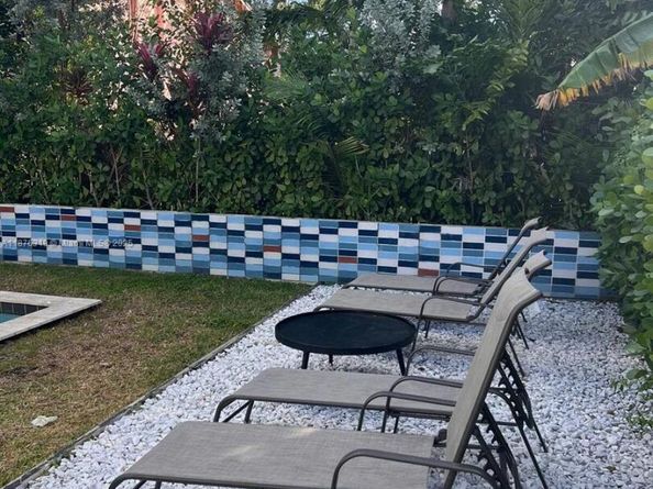 808 SW 29th St, Fort Lauderdale FL 33315
