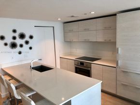 1300 S Miami Ave 2704, Miami FL 33130