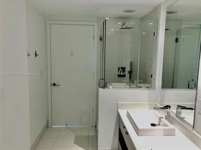 1300 S Miami Ave 2704, Miami FL 33130