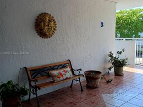 3551 NE 169 st 310, North Miami Beach FL 33160