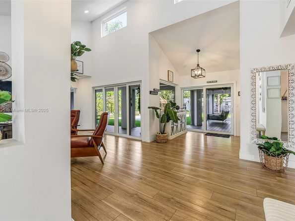 11461 SW 93rd St, Miami FL 33176