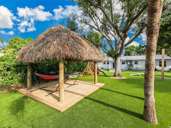 11461 SW 93rd St, Miami FL 33176