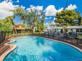 11461 SW 93rd St, Miami FL 33176