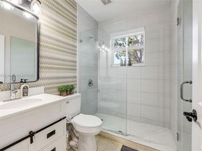 11461 SW 93rd St, Miami FL 33176