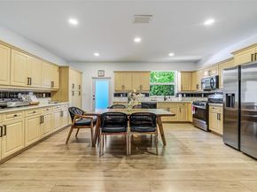 11461 SW 93rd St, Miami FL 33176