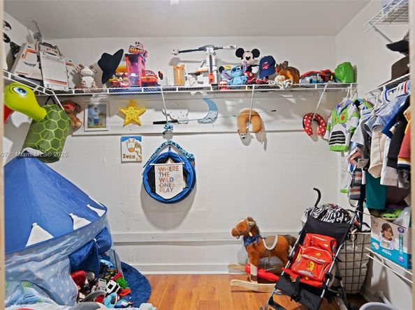 3143 NW 59th St, Miami FL 33142