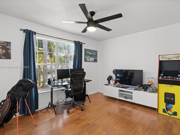 17753 SW 24th Ct, Miramar FL 33029