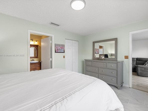 17753 SW 24th Ct, Miramar FL 33029