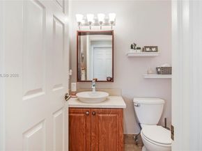 13310 NW 11th Ln, Sunrise FL 33323