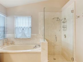 13310 NW 11th Ln, Sunrise FL 33323