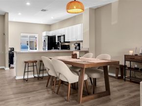 2819 NW 181st St, Miami Gardens FL 33056