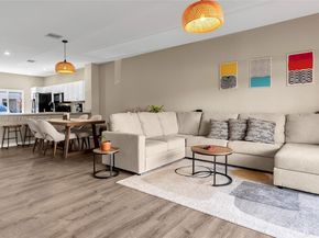 2819 NW 181st St, Miami Gardens FL 33056