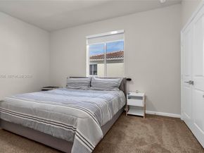 2819 NW 181st St, Miami Gardens FL 33056