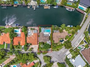12488 N Bayshore Dr, North Miami FL 33181