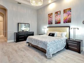 17931 Lake Azure Way, Boca Raton FL 33496