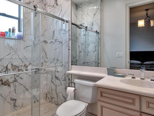 17931 Lake Azure Way, Boca Raton FL 33496