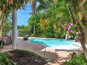 17931 Lake Azure Way, Boca Raton FL 33496