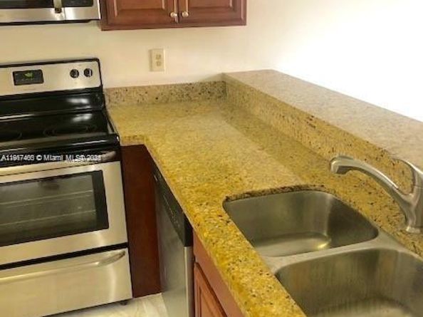 22102 Glenmoor Dr 102, West Palm Beach FL 33409