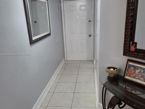 116 Lake Emerald Dr 109, Oakland Park FL 33309