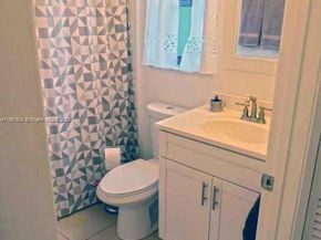 22 Crossings Cir E, Boynton Beach FL 33435