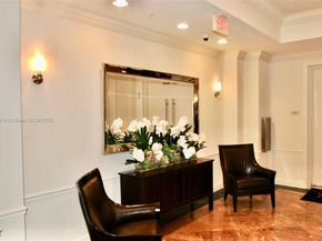3232 SW 22nd Ter 1008, Miami FL 33145