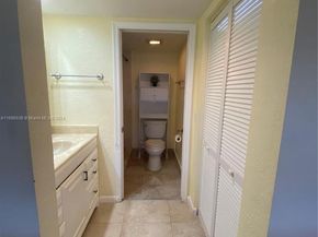 901 SW 128th Ter 103A, Pembroke Pines FL 33027