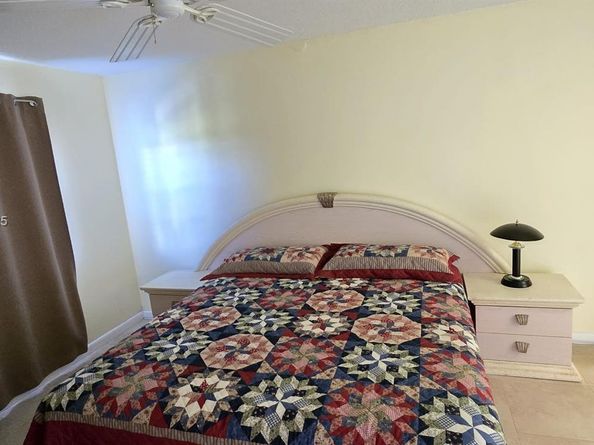901 SW 128th Ter 103A, Pembroke Pines FL 33027