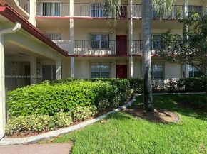 901 SW 128th Ter 103A, Pembroke Pines FL 33027