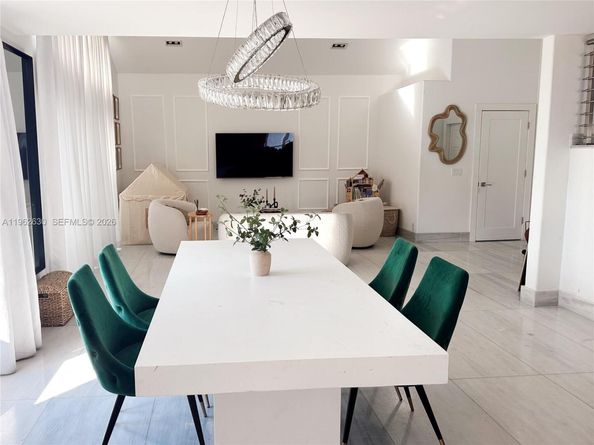 3340 SW 50th St, Hollywood FL 33312