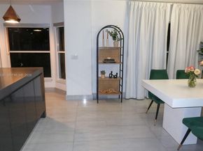 3340 SW 50th St, Hollywood FL 33312