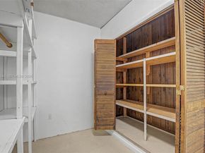 13621 SW 103rd Ave, Miami FL 33176