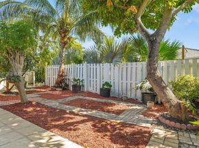 849 NW 136th Ave, Miami FL 33182