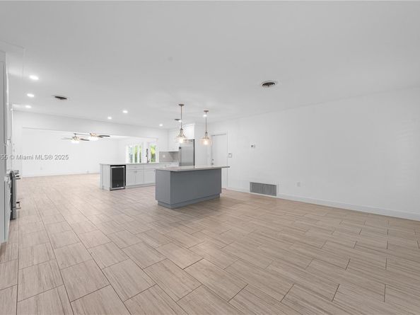 17990 SW 296th St, Homestead FL 33030