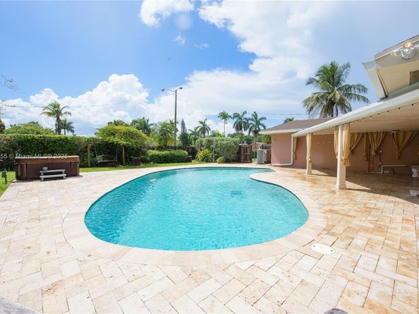17990 SW 296th St, Homestead FL 33030