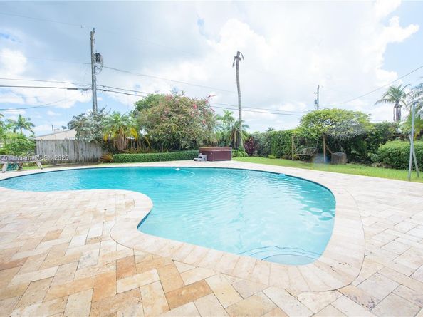 17990 SW 296th St, Homestead FL 33030