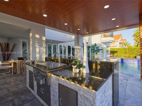 3368 NE 169th St, North Miami Beach FL 33160