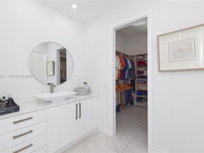 3368 NE 169th St, North Miami Beach FL 33160