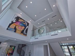 3368 NE 169th St, North Miami Beach FL 33160