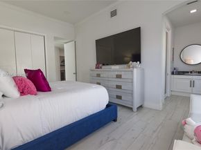 3368 NE 169th St, North Miami Beach FL 33160