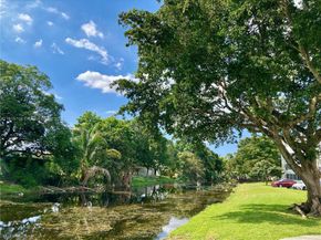 4270 NW 40th St 103, Lauderdale Lakes FL 33319