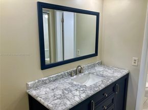 4270 NW 40th St 103, Lauderdale Lakes FL 33319