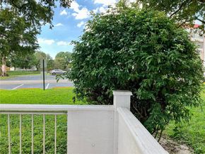 4270 NW 40th St 103, Lauderdale Lakes FL 33319