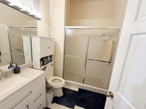 10877 NW 8th St, Pembroke Pines FL 33026