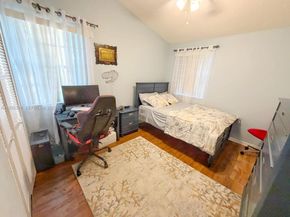 10877 NW 8th St, Pembroke Pines FL 33026