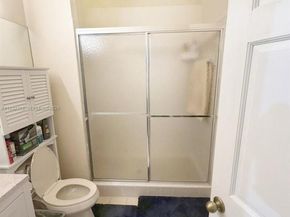 10877 NW 8th St, Pembroke Pines FL 33026