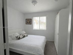 8906 W Flagler St 203, Miami FL 33174