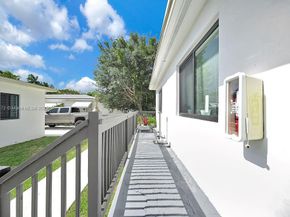 12400 NE 11th Ct, North Miami FL 33161