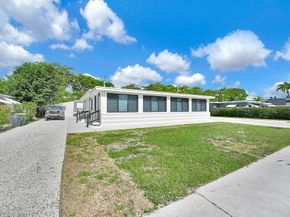 12400 NE 11th Ct, North Miami FL 33161