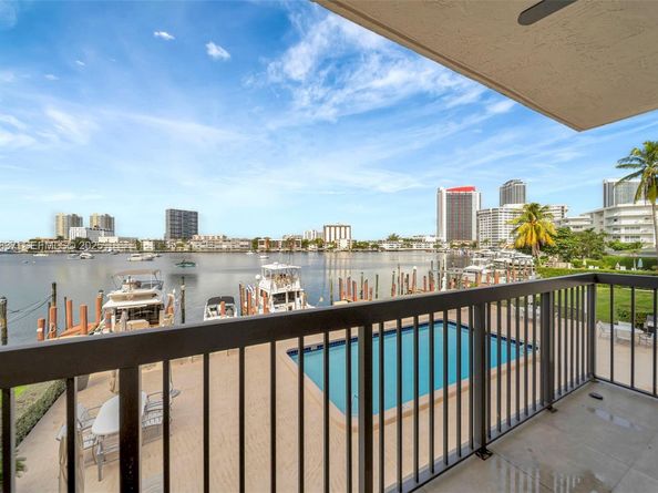 200 Golden Isles Dr 203, Hallandale Beach FL 33009